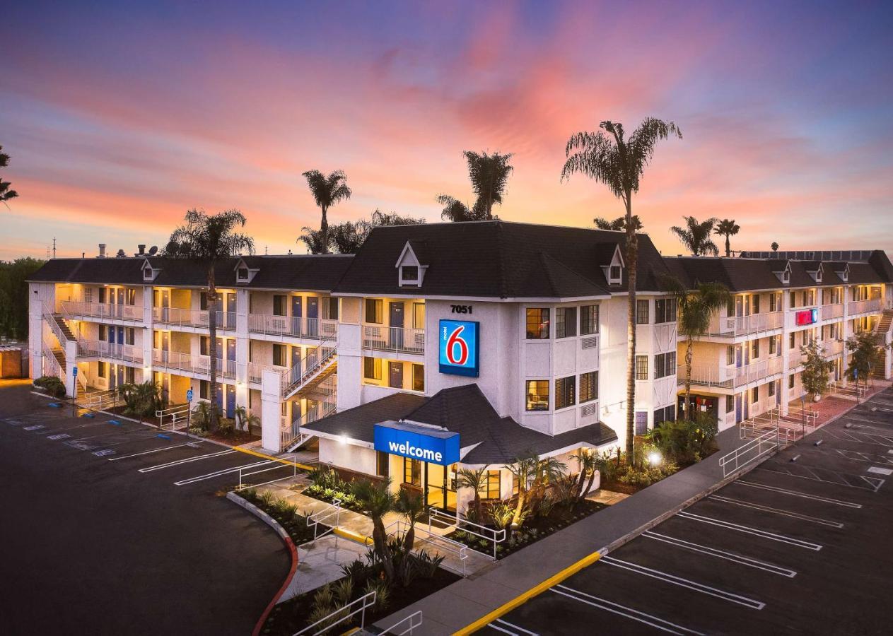 Motel 6-Buena Park, Ca - Knotts Berry Farm - Disneyland Dış mekan fotoğraf