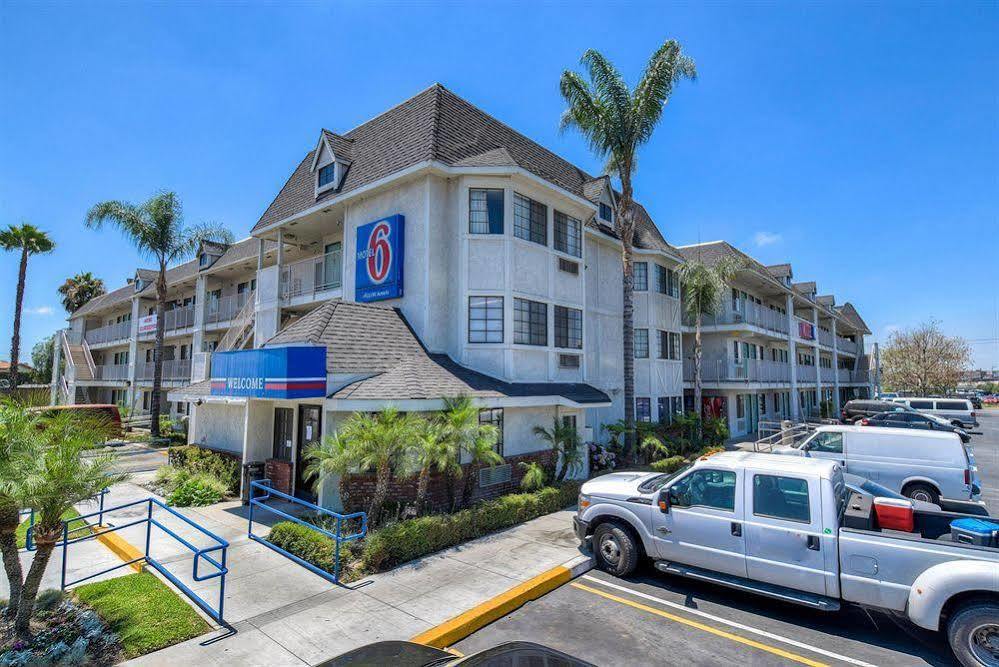 Motel 6-Buena Park, Ca - Knotts Berry Farm - Disneyland Dış mekan fotoğraf