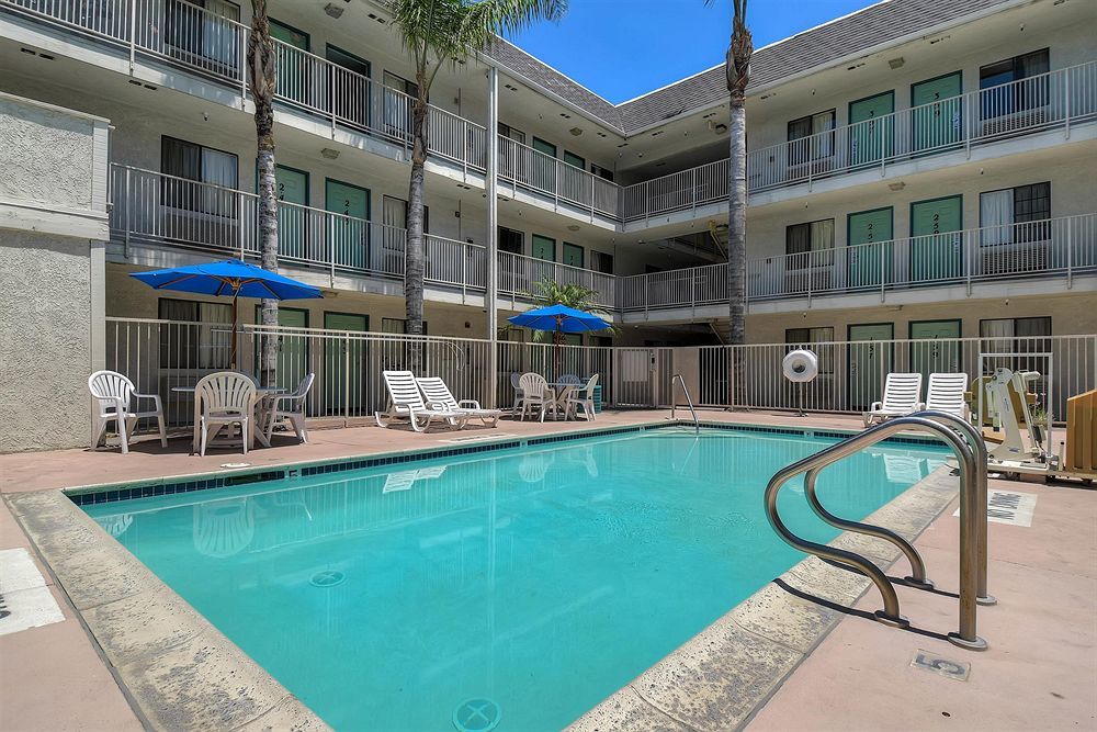 Motel 6-Buena Park, Ca - Knotts Berry Farm - Disneyland Dış mekan fotoğraf